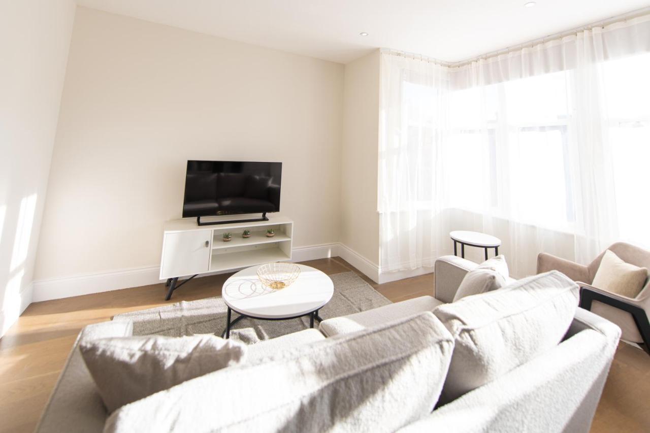 런던 Ealing Residency 아파트 호텔 외부 사진