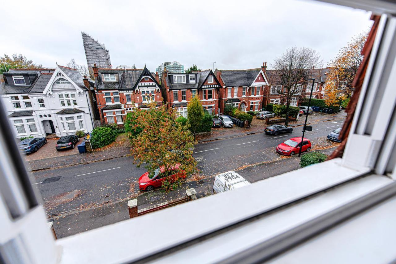 런던 Ealing Residency 아파트 호텔 외부 사진